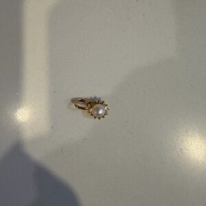 PANDORA Gold Pearl Sun Pendant/ charm